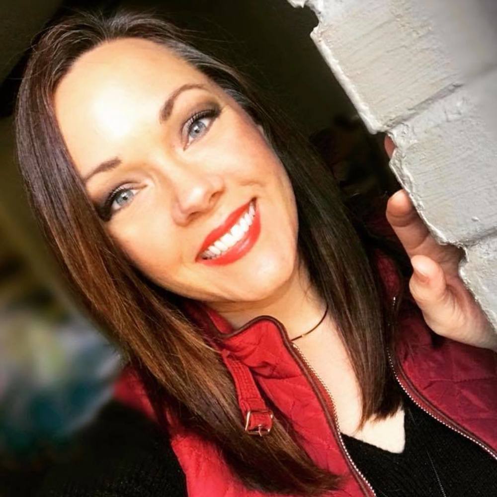 Meet your Posher, Jenny